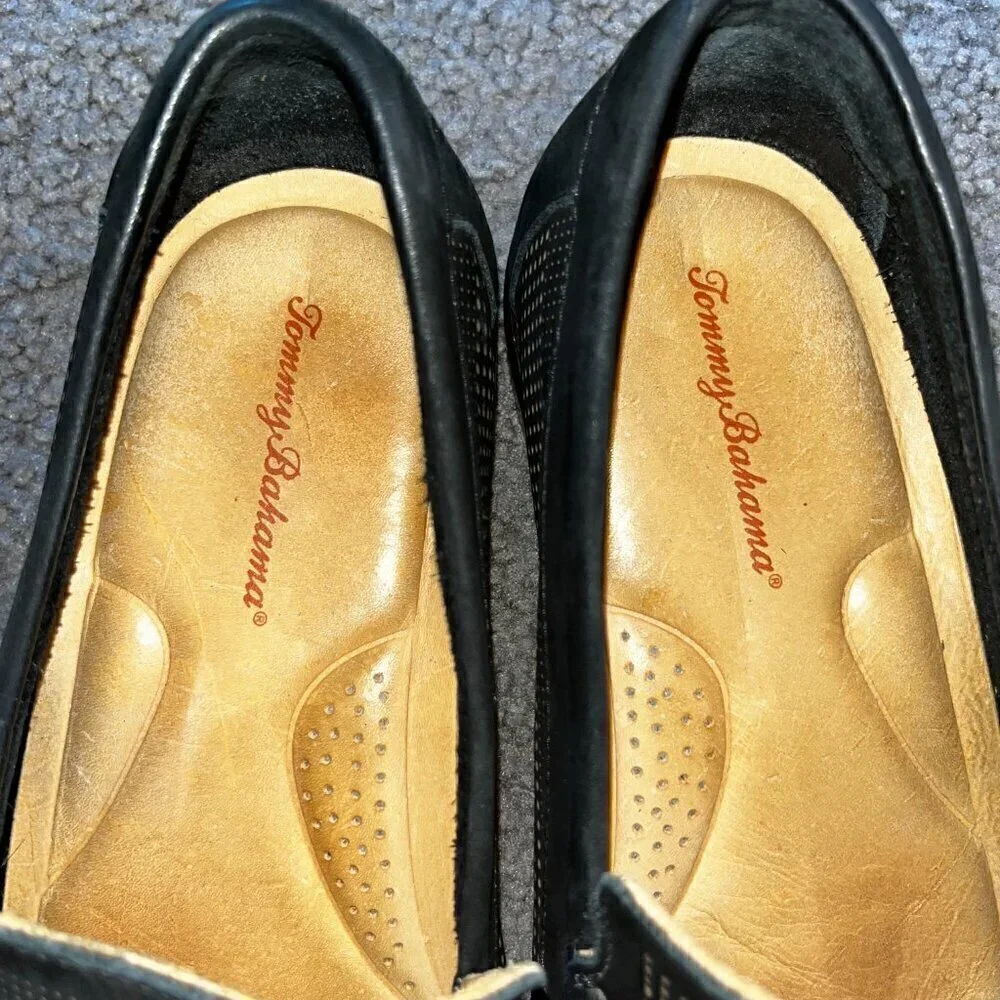 TOMMY BAHAMA Felton Loafer Nubuck Perforated Slip-On Shoes Black -Men's size 8.5